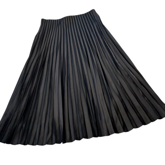 J. Crew Accordion Pleat Black Midi Skirt - Picture 7 of 11